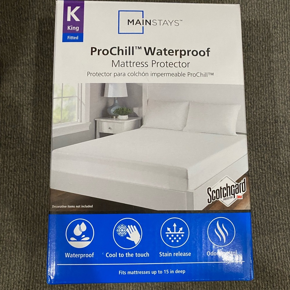 Mainstays ProChill Waterproof Mattress Protector King Brand New In Box